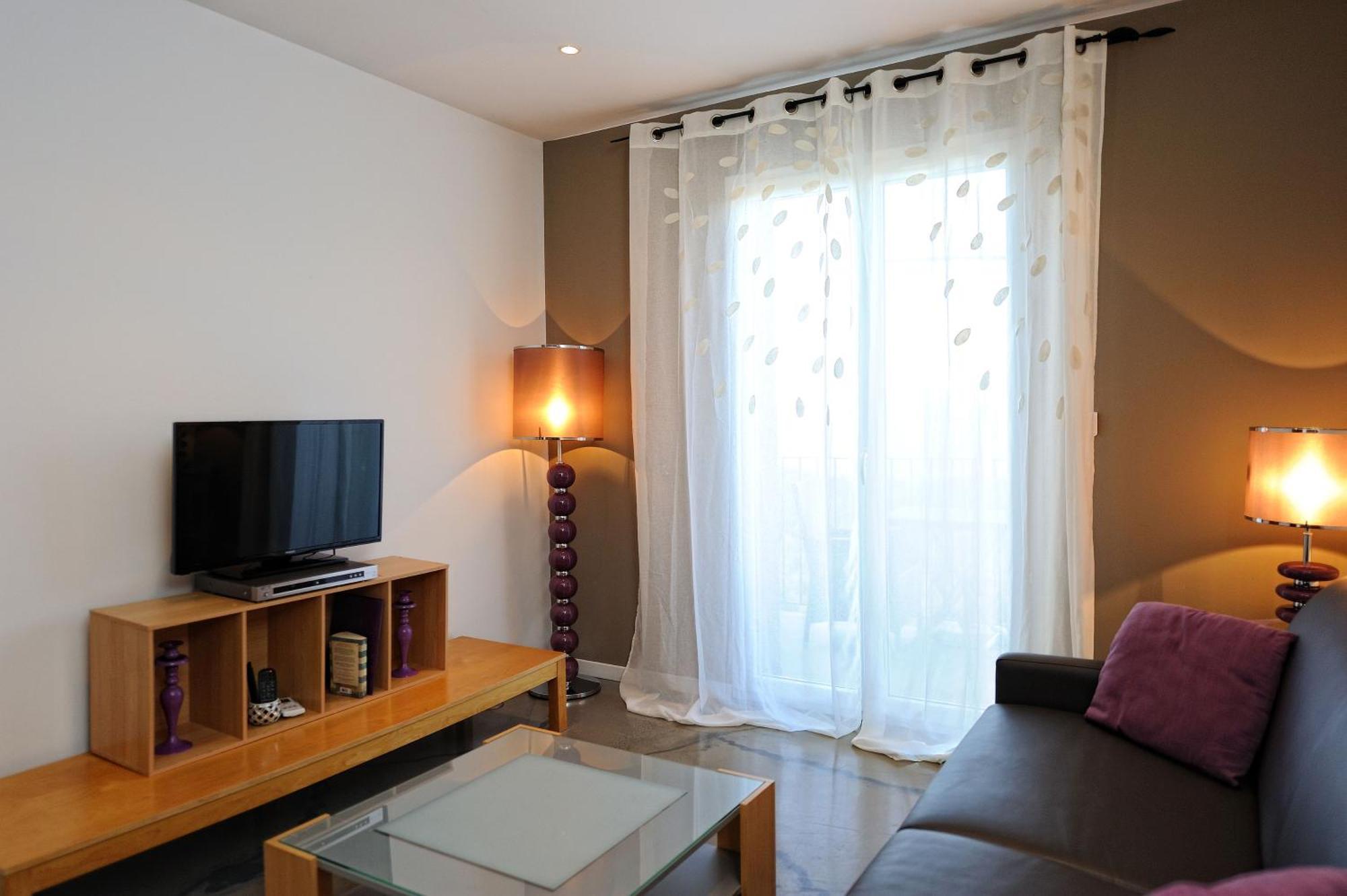 Appartement Du Tourisme Зонза Стая снимка