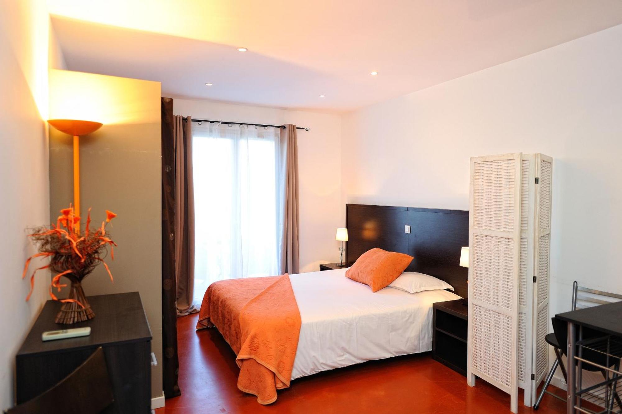 Appartement Du Tourisme Зонза Стая снимка